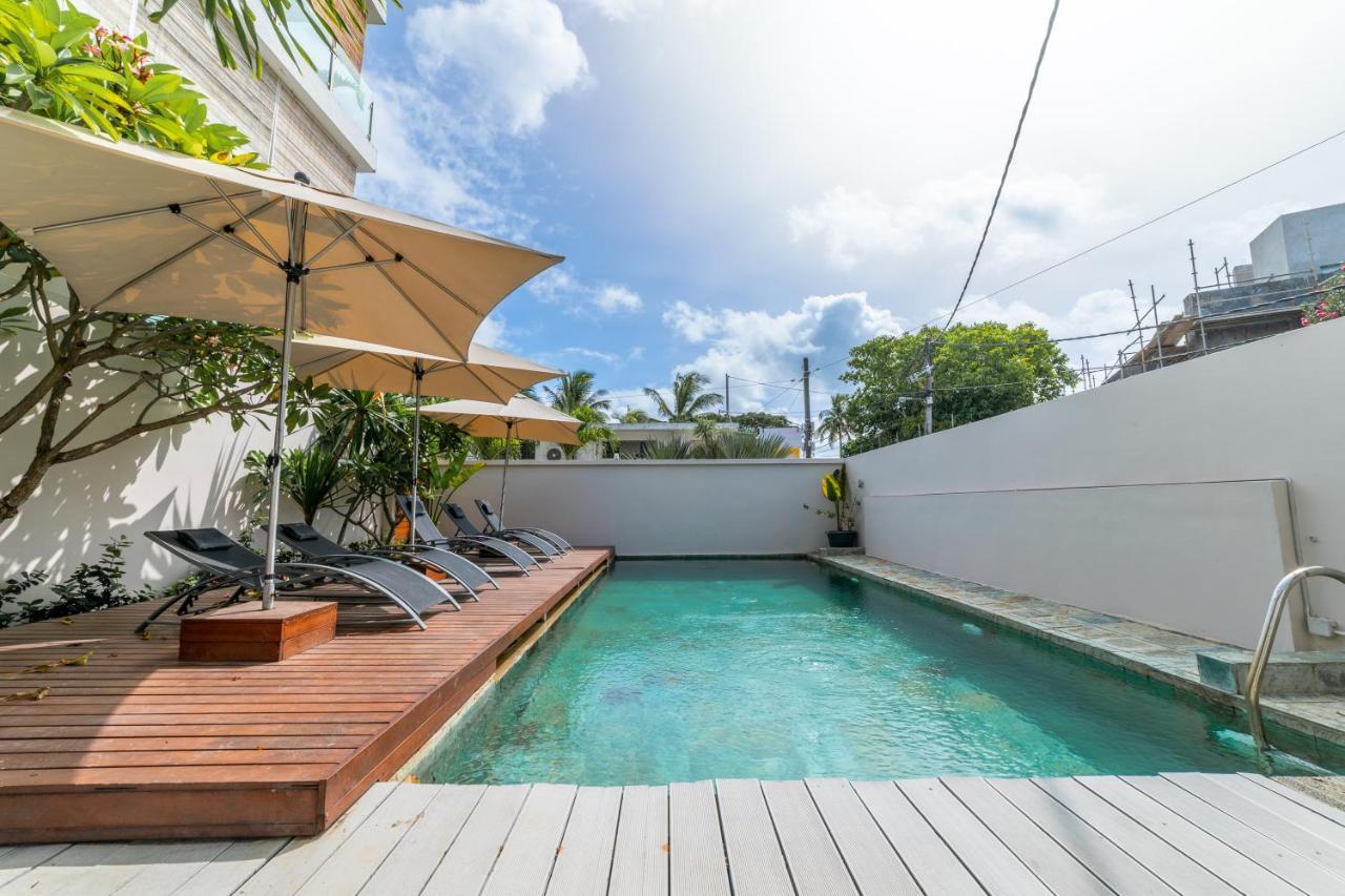 Beachcove Apartment 9 In Pereybere Pereybere Beach Exterior foto